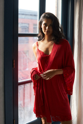 Eberjey Naya Lace-trimmed Stretch-modal Robe In Red